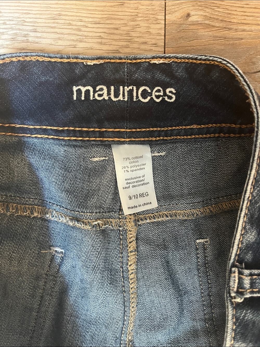 Maurices Dark Blue Distressed Boyfriend Jeans Capris - Picture 2 of 5
